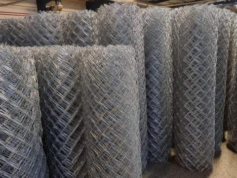 Horganyzott drótfonat drótkerítés Horganyzott drótfonat drótkerítés