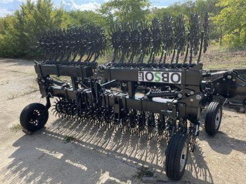 YETTER 6,2 méteres küllős kapa akció (új gépek!) YETTER 6,2 méteres küllős kapa akció (új gépek!)