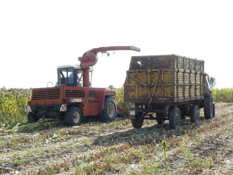 Agrozet Prostějov SP8050 önjáró silózó eladó Agrozet Prostějov SP8050 önjáró silózó eladó