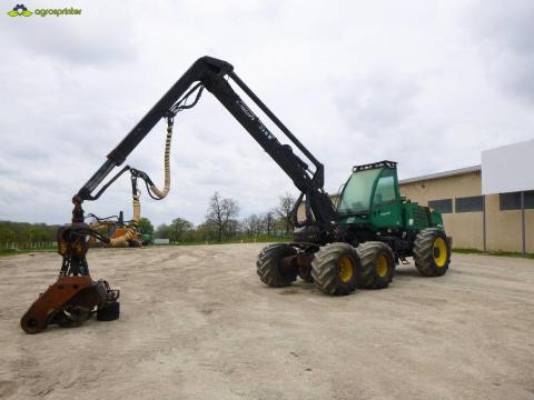 John Deere Timberjack 1270D Harvester fakitermelő gép + John Deere 560 fakitermelő fej John Deere Timberjack 1270D Harvester fakitermelő gép + John Deere 560 fakitermelő fej