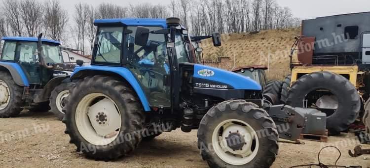 New Holland TS115 Bontott alkatrész