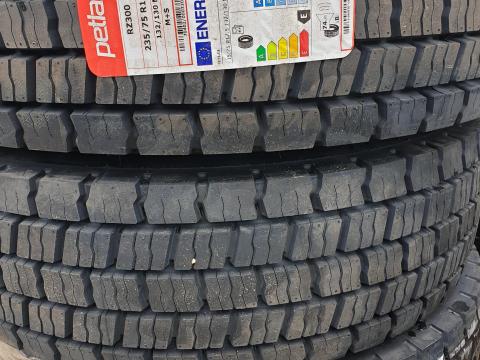 235/75R17, 5 PETLAS HÚZÓ ÚJ TÖRÖK TGK GUMIABRONCS