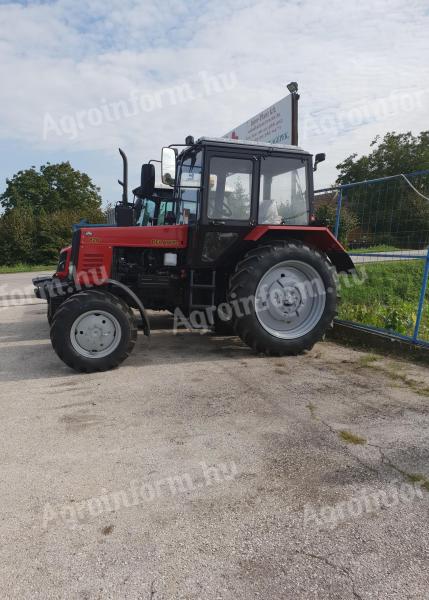 MTZ 820 traktor fronthidraulikával