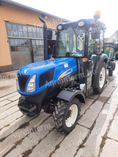 New Holland T4020V klímás