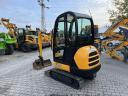 JCB 8018CTS + 3 db kanál, gyorscsat, 1700 h