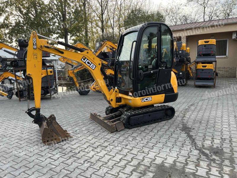 JCB 8018CTS + 3db kanál,  gyorscsat. 1700h