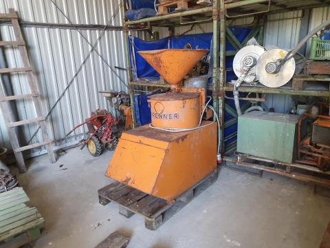 Gabonadaráló Gabonadaráló