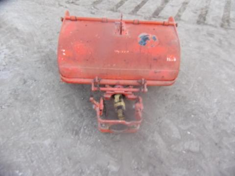 Agria 90 cm talajmaró Agria 90 cm talajmaró