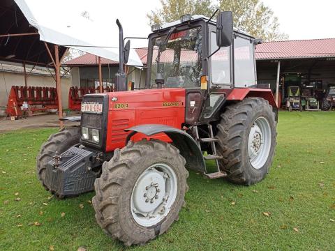 Mtz 820.4 traktor Mtz 820.4 traktor