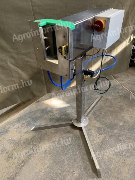 Újhagyma hagyma tisztító gép