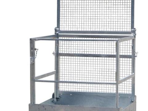 Fliegl behajtható munkaállvány készletről Fliegl behajtható munkaállvány készletről