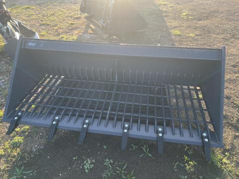 Csúszókormányzású rostálókanál 183 cm Bobcat,  JCB,  CAT,  Komatsu,  Gehl,  New Holland