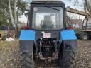 Mtz 82.1 traktor homlokrakodóval