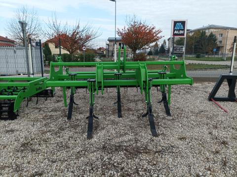 AGRIMETAL 5 KÉSES TALAJLAZÍTÓ RAKTÁRKÉSZLETRŐL AGRIMETAL 5 KÉSES TALAJLAZÍTÓ RAKTÁRKÉSZLETRŐL