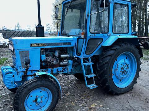 Belarus MTZ 80 nagyfülkés - piros rendszám - kevés üzemóra Belarus MTZ 80 nagyfülkés - piros rendszám - kevés üzemóra