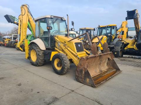 New Holland NH95-4PT kotró rakodó kombigép New Holland NH95-4PT kotró rakodó kombigép