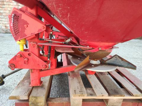 Lely Műtrágyaszóró Lely Műtrágyaszóró