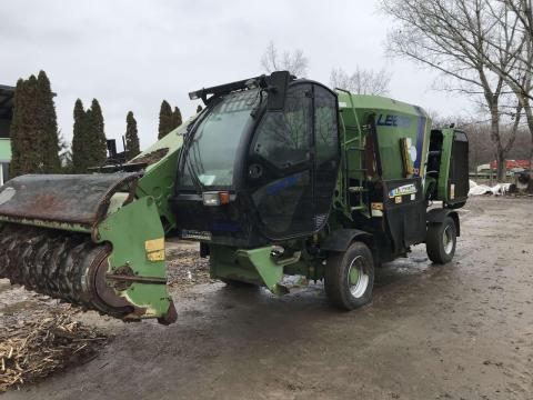 Faresin Leader 1100 önjáró etetőkocsi Faresin Leader 1100 önjáró etetőkocsi