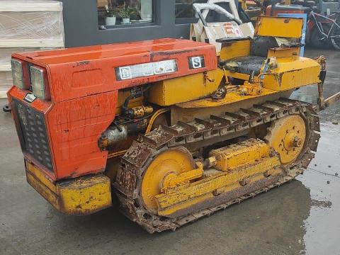 ITMA 302S lánctalpas traktor ITMA 302S lánctalpas traktor