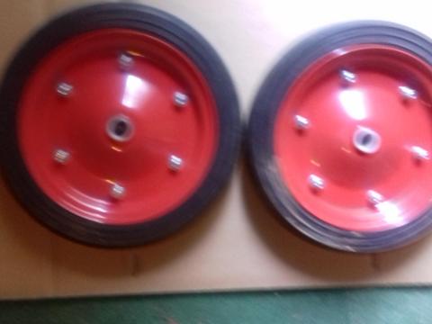 Perselyes tömörkerék Perselyes tömörkerék