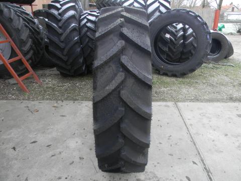 400/75R38 141 A8 Farmax R75 CEAT MTZ hátsó gumi 400/75R38 141 A8 Farmax R75 CEAT MTZ hátsó gumi