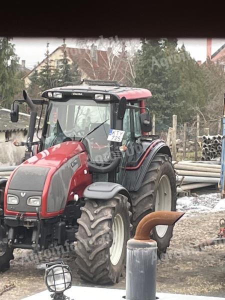 Valtra t151