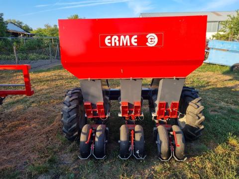 ERME PLMD3 típusú 3 duplasoros mechanikus fokhagymavetőgép ERME PLMD3 típusú 3 duplasoros mechanikus fokhagymavetőgép