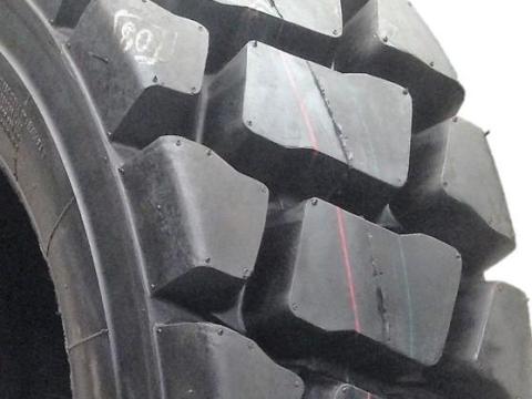 10-16.5 LANDE L5A 12PR ipari skid/bobcat max. load 2375 kg TL rakodógép,  építőgép gumi 10-16.5 LANDE L5A 12PR ipari skid/bobcat max. load 2375 kg TL rakodógép,  építőgép gumi