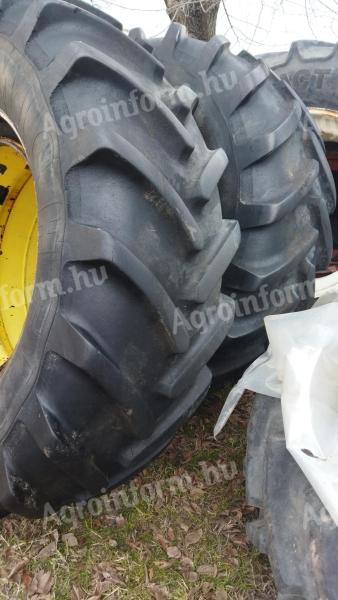 R42 ikerkerék,  duplakerék jó állapotú michelin gumikkal