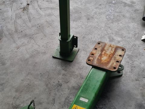 Amazone UG permetezőhöz UniTrail nyomkövető vonórúd és szórókeret függesztő rúgó Amazone UG permetezőhöz UniTrail nyomkövető vonórúd és szórókeret függesztő rúgó