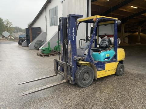 Komatsu FG 25T-14 gázüzemű targonca eladó Komatsu FG 25T-14 gázüzemű targonca eladó