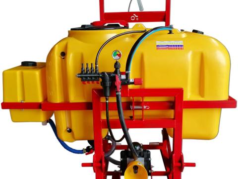 Szántóföldi függesztett permetezőgép alváz 600L 12M kpl. (részegység!) Szántóföldi függesztett permetezőgép alváz 600L 12M kpl. (részegység!)