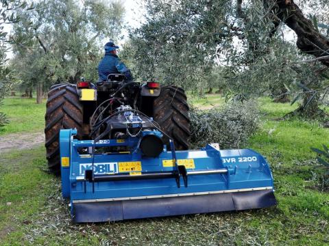 Nobili BVR 1000 szárzúzó