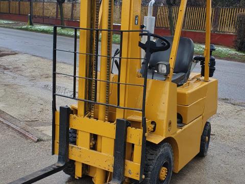 1,5 t targonca - Perkins motoros