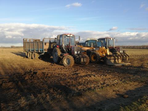 Trágyaszórás bérmunka Trágyaszórás bérmunka