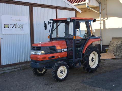 Kubota GL220D gyári fülkés japán kistraktor, 22 LE, 4WD Kubota GL220D gyári fülkés japán kistraktor, 22 LE, 4WD