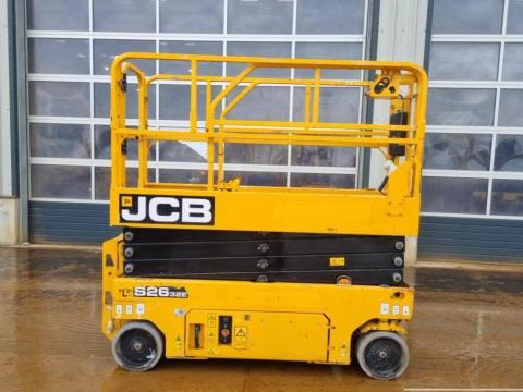 JCB S2630E önjáró ollós emelőállvány 10,1 m JCB S2630E önjáró ollós emelőállvány 10,1 m