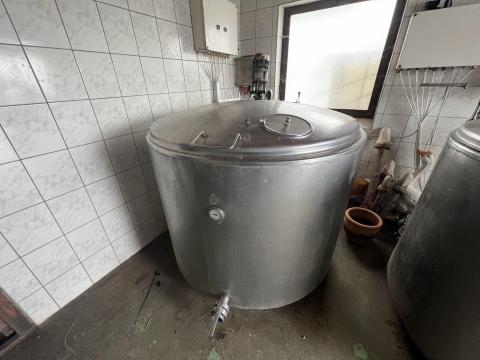 1000 literes tejhűtő eladó