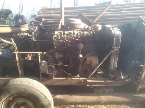 Csepel 4 hengeres motor Csepel 4 hengeres motor