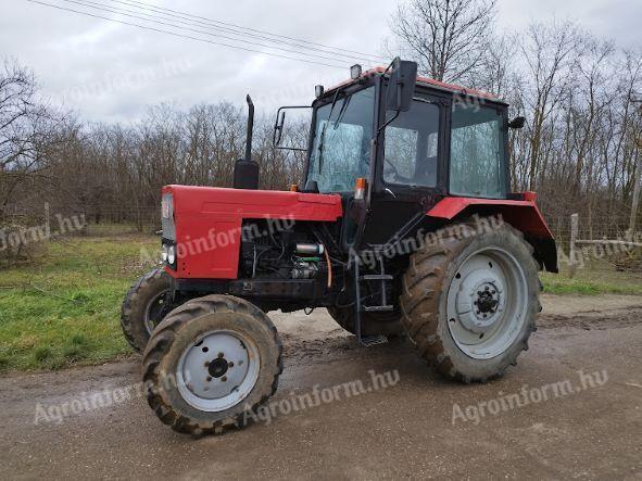 MTZ 82 traktor felújítva, homlokrakodóval