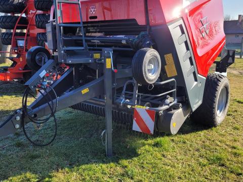 Massey Ferguson RB4160V Xtra változókamrás bálázó