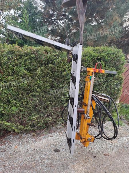 Csonkázó forgókéses gép, 2 motorral, hidraulikus emeléssel