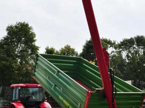 Eladó új POM T461 hidraulikus átrakócsiga, műtrágyaszóró és vetőgép feltöltőcsiga Eladó új POM T461 hidraulikus átrakócsiga, műtrágyaszóró és vetőgép feltöltőcsiga