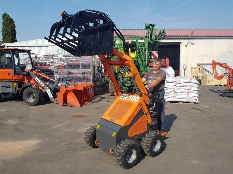 Everun ERS380 mini rakodó RAKTÁRRÓL Everun ERS380 mini rakodó RAKTÁRRÓL