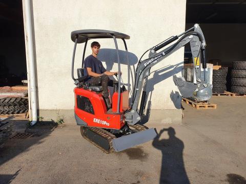 Everun ERE10 Pro mini forgó kotró fordítható gémmel Everun ERE10 Pro mini forgó kotró fordítható gémmel