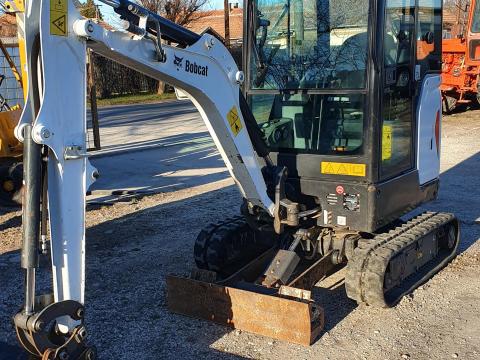 Bobcat E19 - 1300 üzemóra Bobcat E19 - 1300 üzemóra