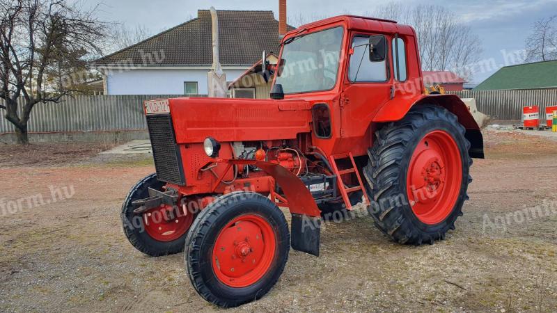 Belorus MTZ 80 - piros rendszámú