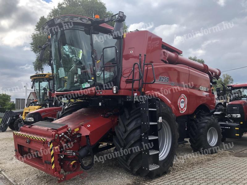 CASE IH AF 8250 X 4 WD GABONAKOMBÁJN - ÚJ,  GYÁRI GARANCIÁVAL! AZONNAL KÉSZLETRŐL