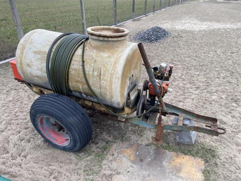 Permetező eladó kistraktor hoz Permetező eladó kistraktor hoz