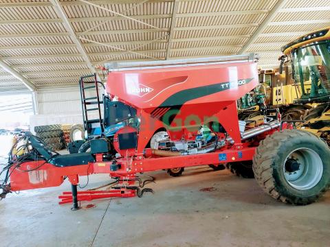 Kuhn tt6500 + Maxima 2rxl + DBSR 8030 vetőgép kombináció Kuhn tt6500 + Maxima 2rxl + DBSR 8030 vetőgép kombináció